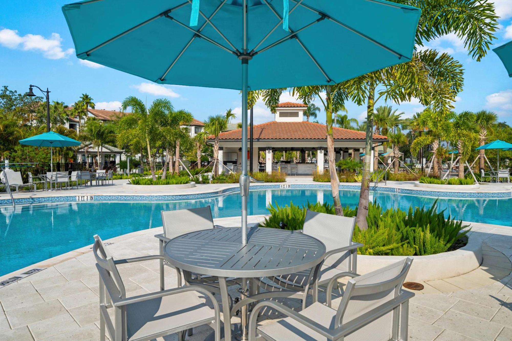 Updated Vista Cay Townhome, 10 Min From Universal Orlando Luaran gambar